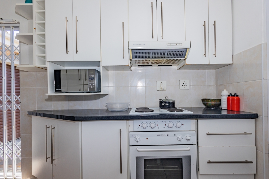 2 Bedroom Property for Sale in Annandale Western Cape